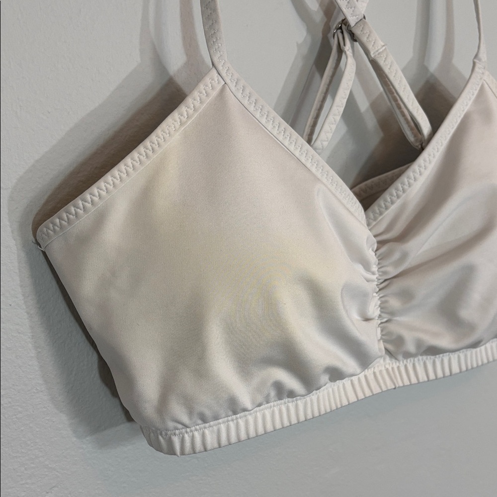 Handful White Sports Bra Size Large - Picture 7 of 8